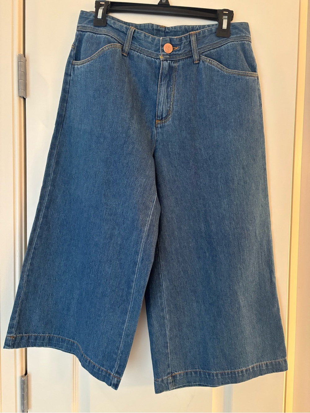 Bill Blass Wide-Leg Denim culotte Jeans in Medium Blue Excellent, like new!